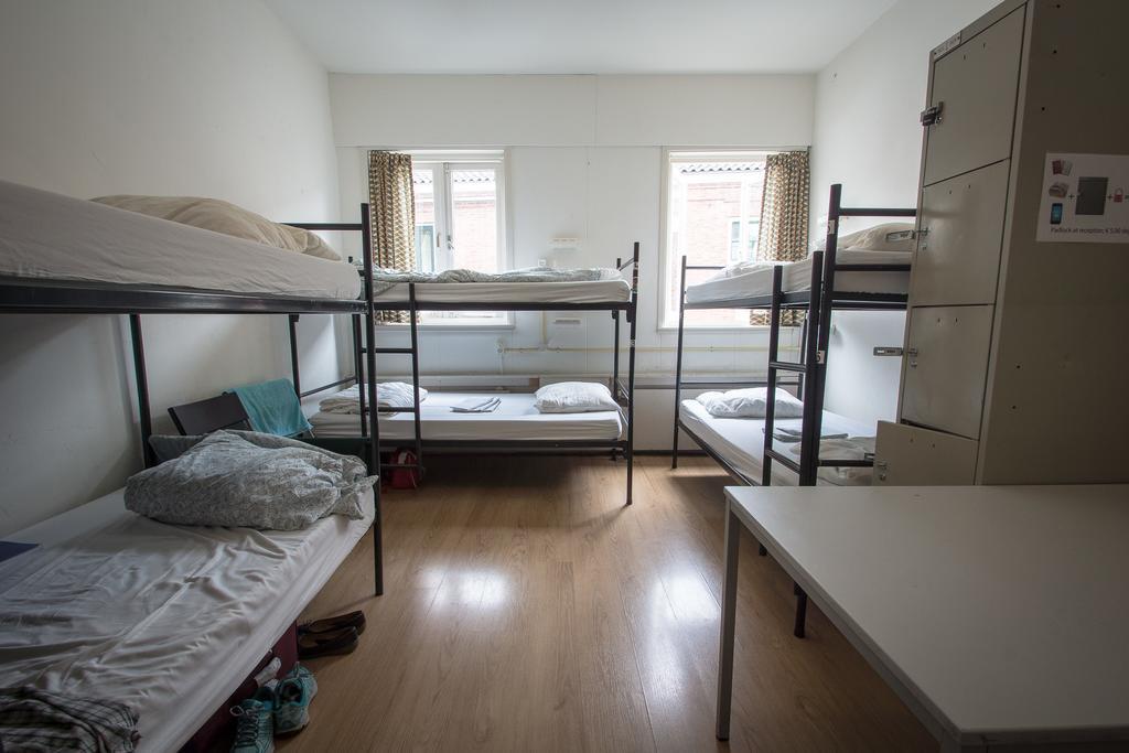 Stone Hotel & Hostel Utrecht Room photo