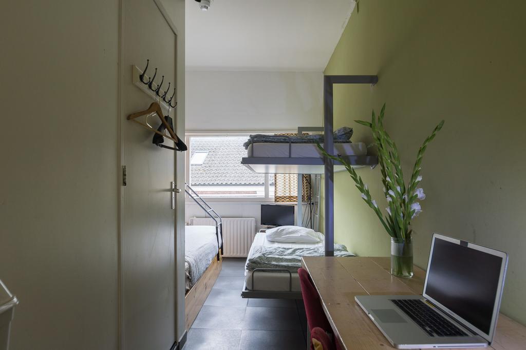 Stone Hotel & Hostel Utrecht Exterior photo